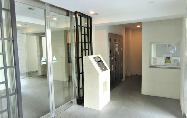 レディアス調布国領410号室 エントランス