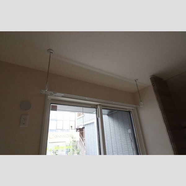 アベニール102号室 室内物干し