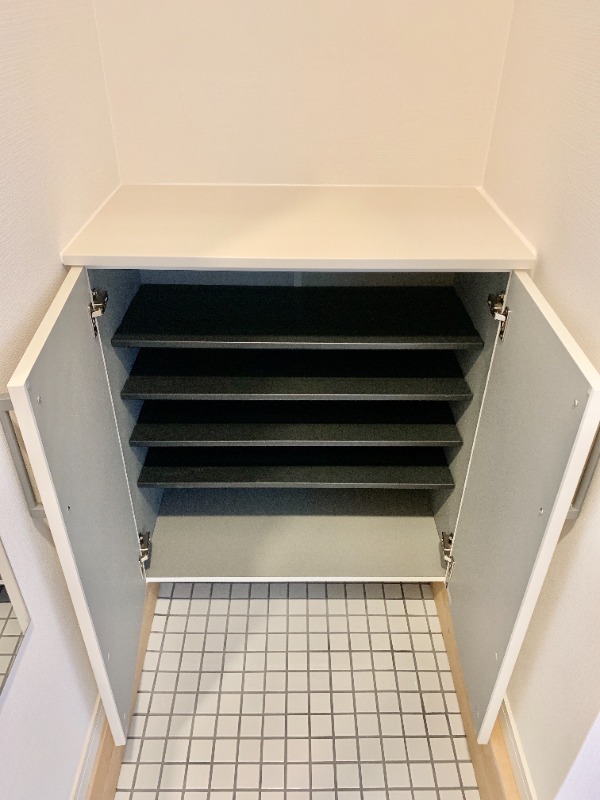 リッチハイツ南行徳Ⅱ シューズボックス付