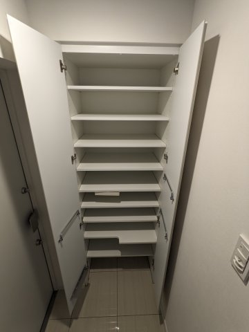 アジールコート板橋本町0201号室 収納