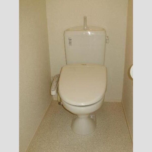 シャルマンドミール　B306号室 温水洗浄暖房便座