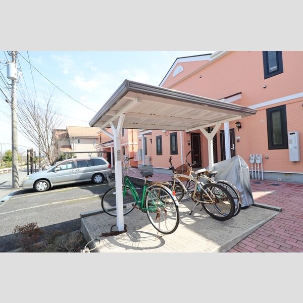 サンハイム学園前　C101号室 駐輪場