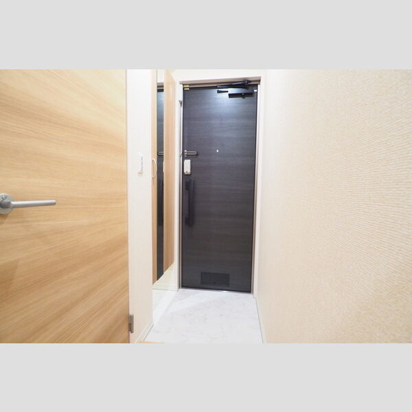 プランドールN Ⅰ 玄関