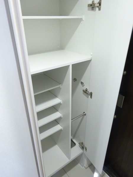 ザ・レジデンス・オブ・トーキョーＫＫ０６101号室 収納