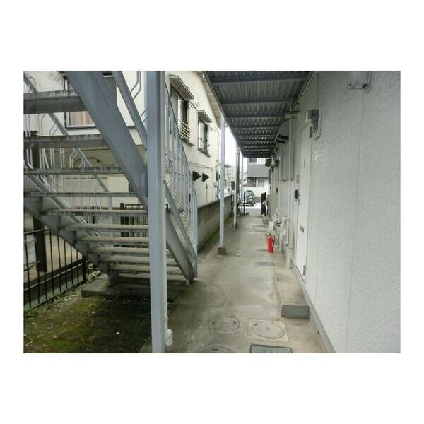 メゾン沢 エントランス