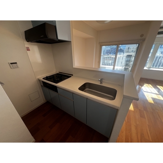 牡丹町住宅511号室 ３口ガスシステムキッチン