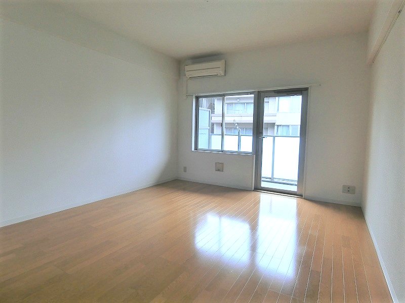 シャルム協和8階 寝室