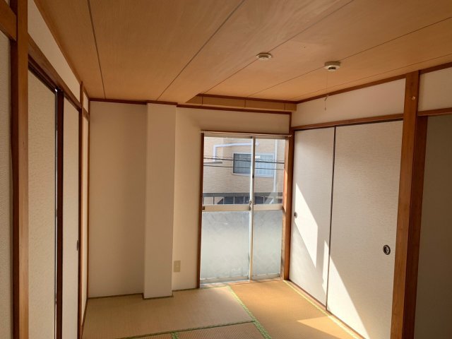 K-FLAT川戸202号室 和室があると落ち着いた雰囲気になりますね