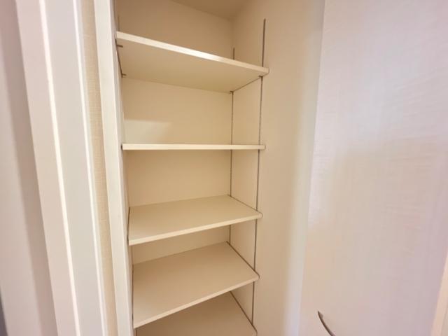 エクセレントタワー 収納