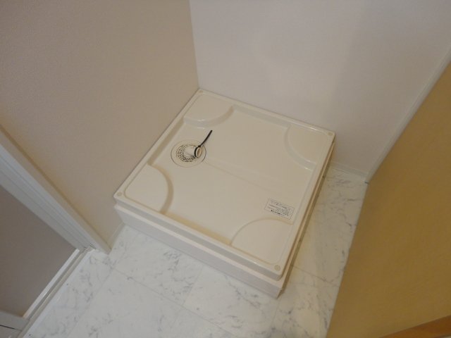 Ｌｅ　Ｃｉｅｌ　Ｂｌｅｕ(ルシエルブルー)307号室 室内洗濯機置き場