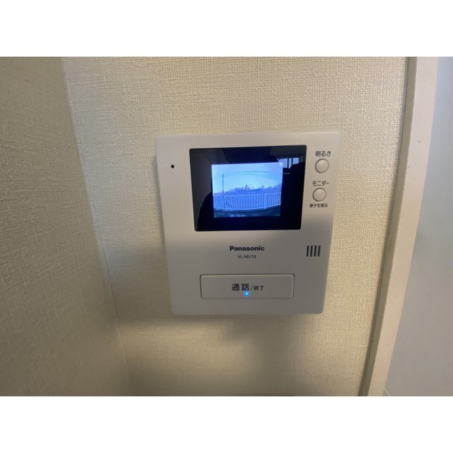 シャトーロマネ103号室 玄関