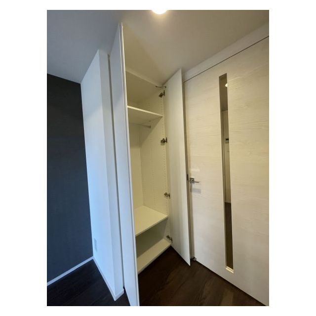 オープンブルーム川口並木0501号室 リビング