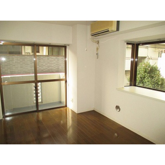 ダイホープラザ調布0201号室 リビング