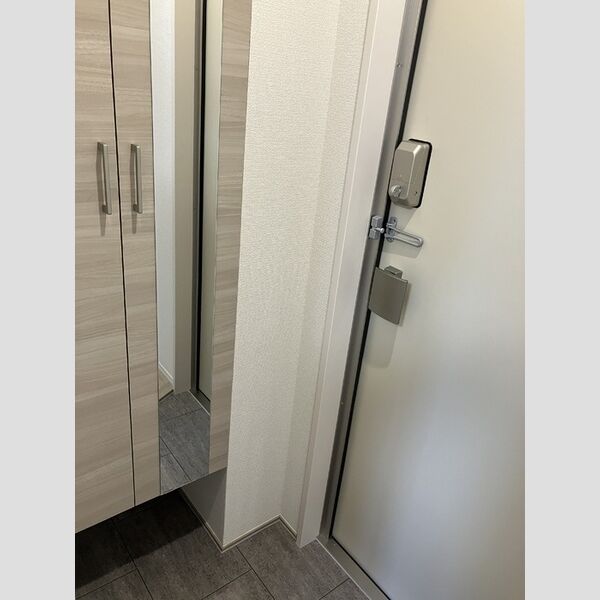 シャルム十間坂202号室 玄関