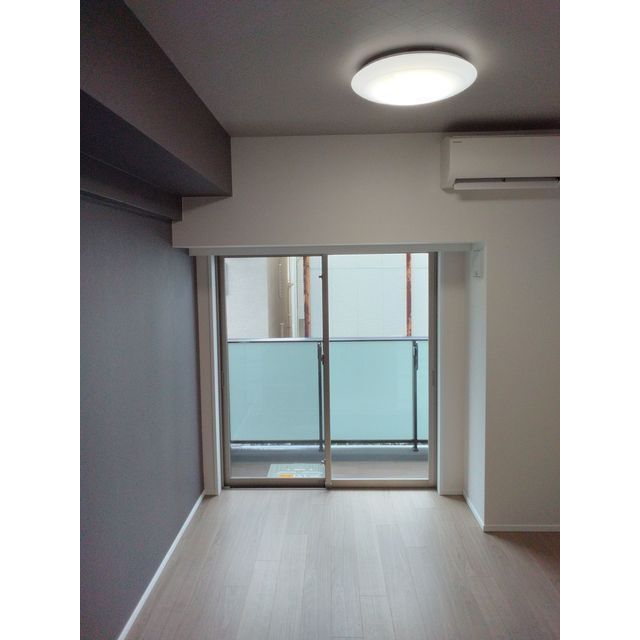 ロアール横浜南伍番館 リビング