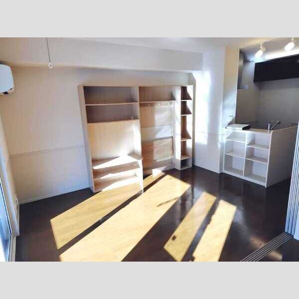 ラ・プランタン北野107号室 同建物別部屋の参考画像