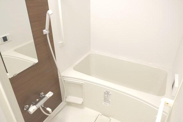 ジェノヴィア板橋本町Ⅲスカイガーデン3階 玄関