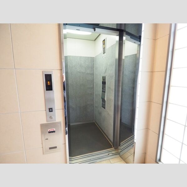 D-Room Stay 洗足 エレベーター