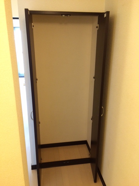 レオネクストサニーハウス前原102号室 内観