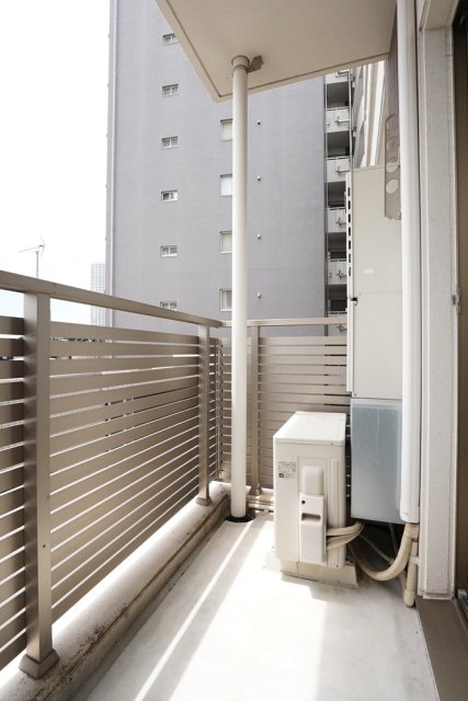コスモグレイス新宿 バルコニー