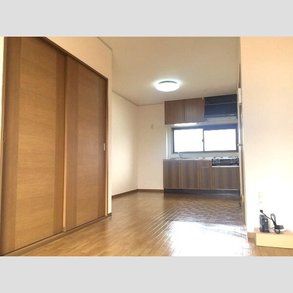 パステル中浦和202号室 LDK