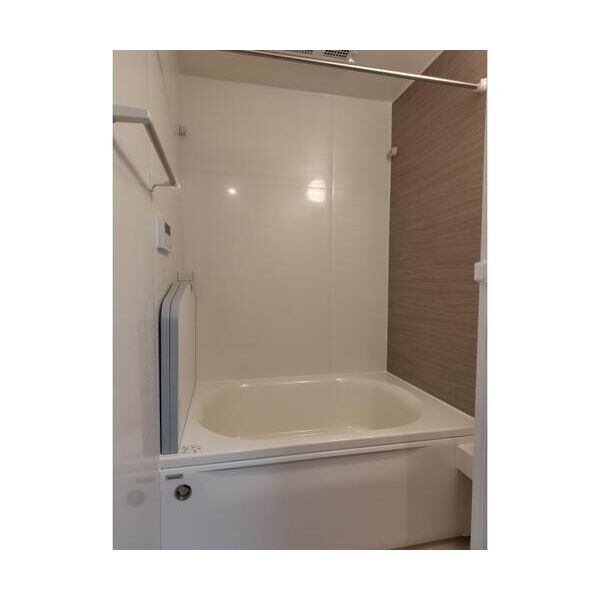 ヒンメルブラウ　野方303号室 お風呂