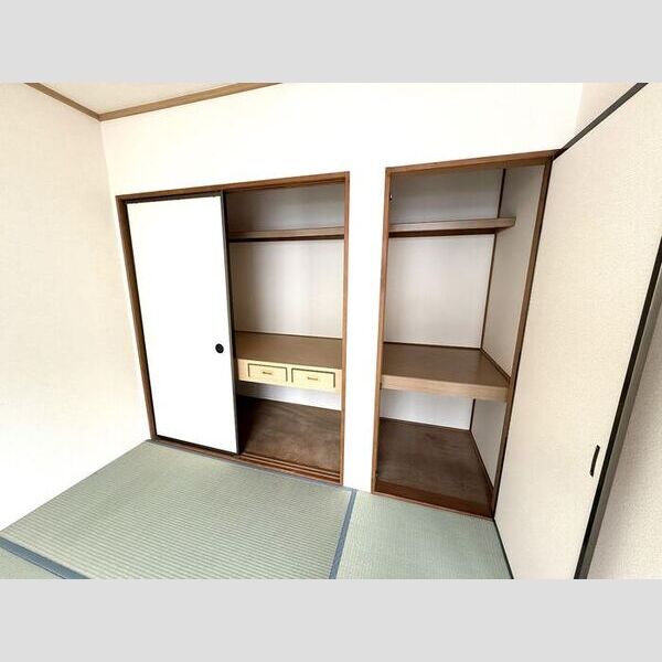 メゾンベール　B 収納