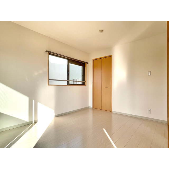 フルパレスⅡ303号室 ☆洋室6.2帖