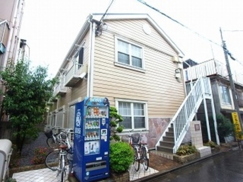 リリックコート翔1階 外観