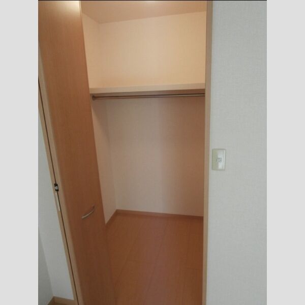 セピアコート本町 ウォークインクローゼット