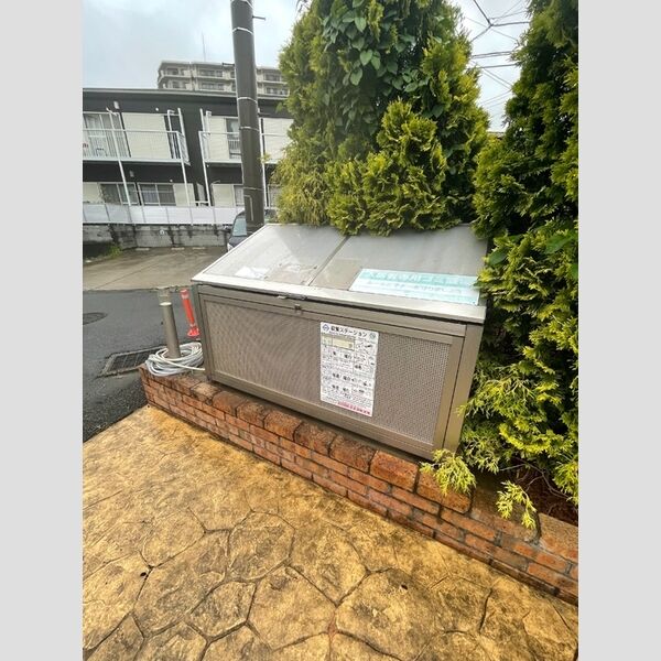 グレイスヴィラ東中山 ゴミ捨て場