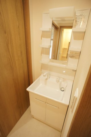 ルミエール・エタンセル　サンク 使いやすい洗面所です