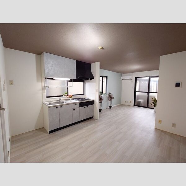 コートビレッジ昭島 LDK