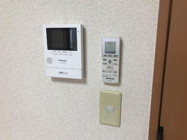 アヴニール鶴見 カメラ付インターホン
