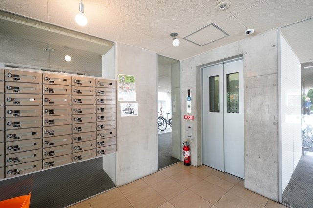 バージュアル武蔵小杉 エントランス