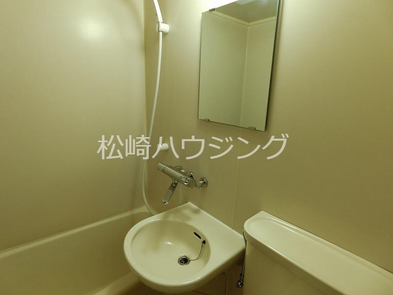 シャイニング小島 洗面