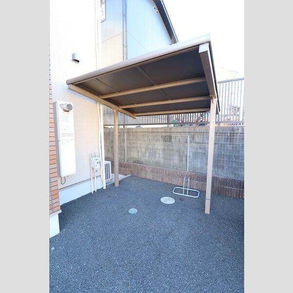Garden House 三郷　B 駐輪場