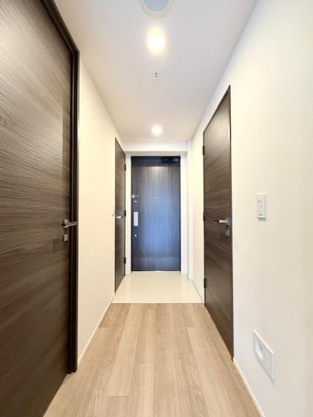 白金ザ・スカイ東棟6階 玄関