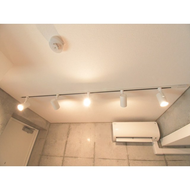 ルクレ目白西坂0102号室 内観