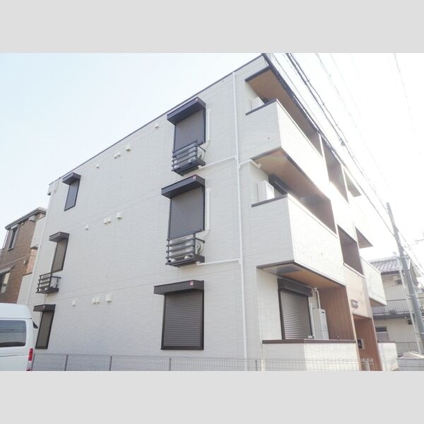 エストリヴィエール東川口302号室 外観ー側面