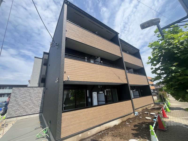 リテイル・ロー 外観