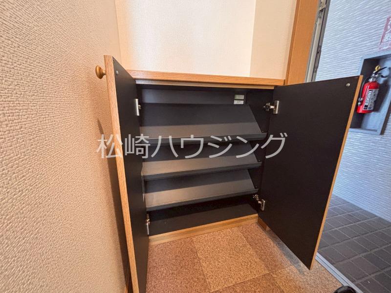 グリーンコーポ6番館 玄関