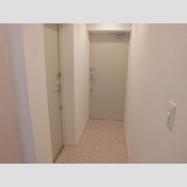 フィールドライズ日本橋 玄関