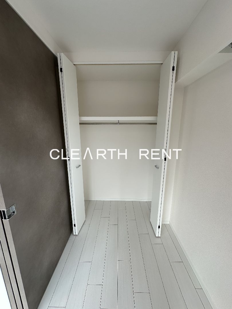 ＧＲＡＮ ＰＡＳＥＯ三宿2階 収納クローゼット