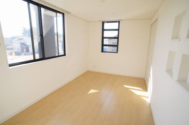 南生実町貸戸建２号棟 寝室