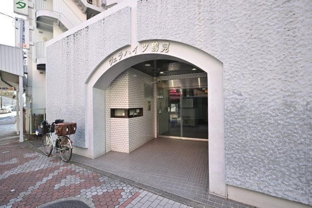 ヴェラハイツ鶴見5階 エントランス