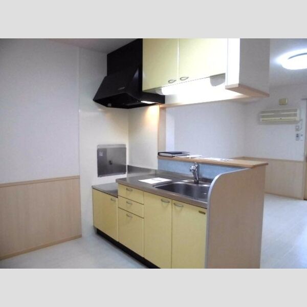 サンボナール202号室 対面キッチン