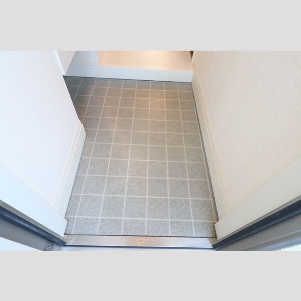 グランドソレイユ 玄関