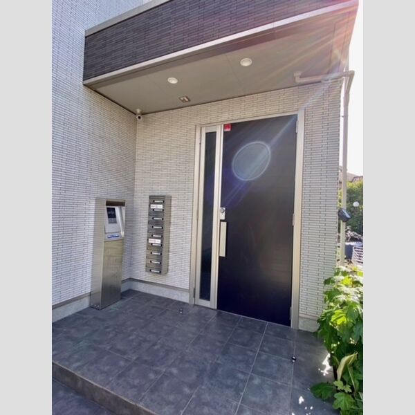 ベルミナ仙川203号室 エントランス