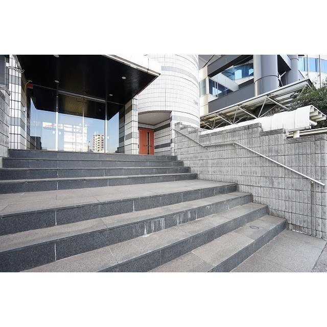 プリマヴェーラ問屋町 エントランス